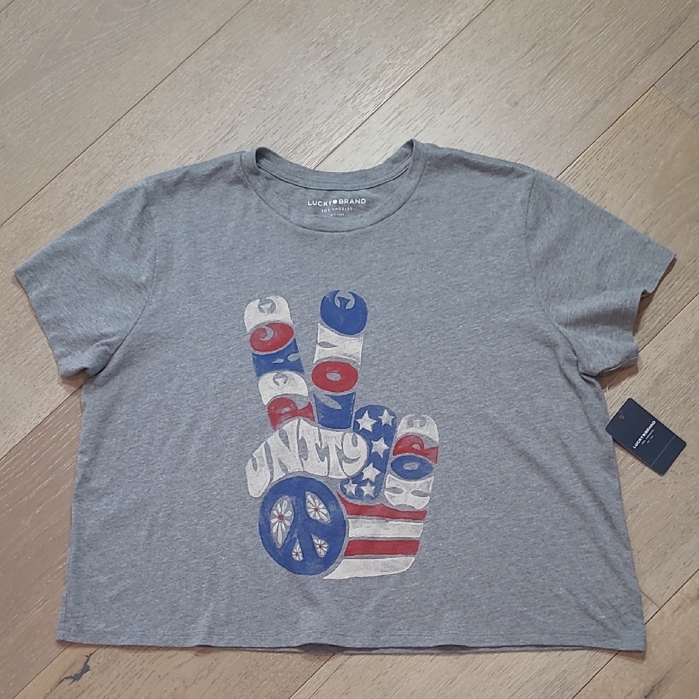 NWT Lucky Brand Shirt Women's sz L USA Peace Grey Crop Short Sleeve Tee Shirt